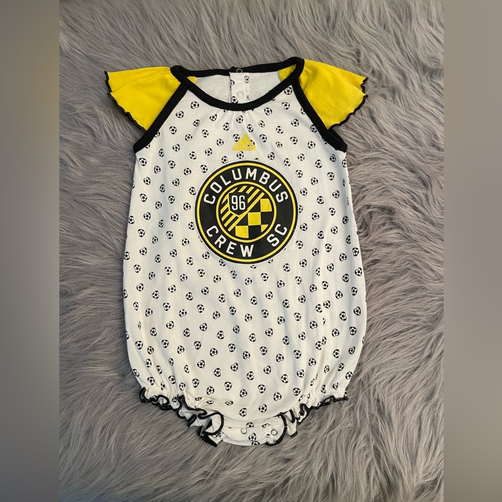🌹adidas Kids Bodysuit - Yellow and Black